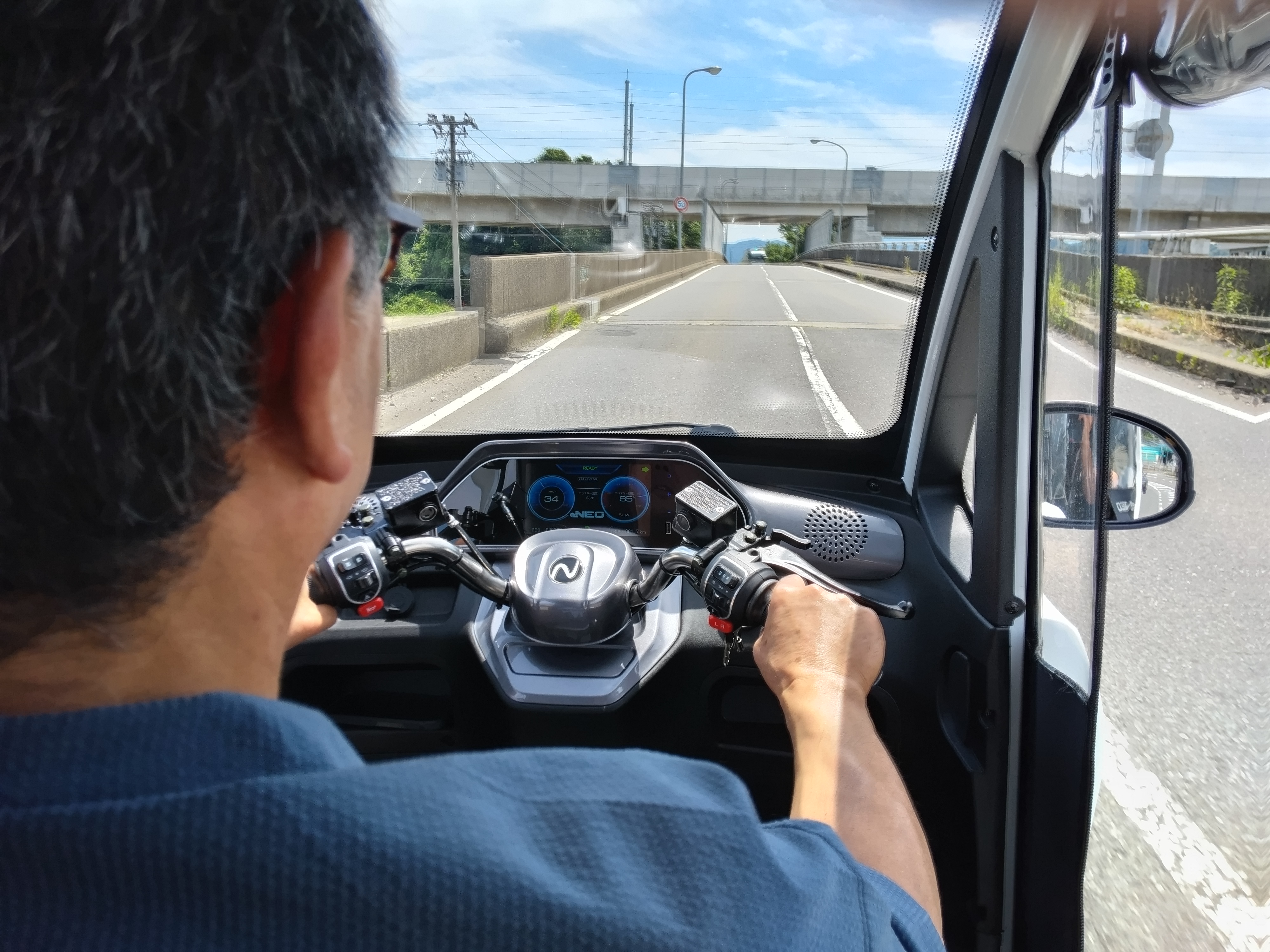 7. お問い合わせ・試乗受付